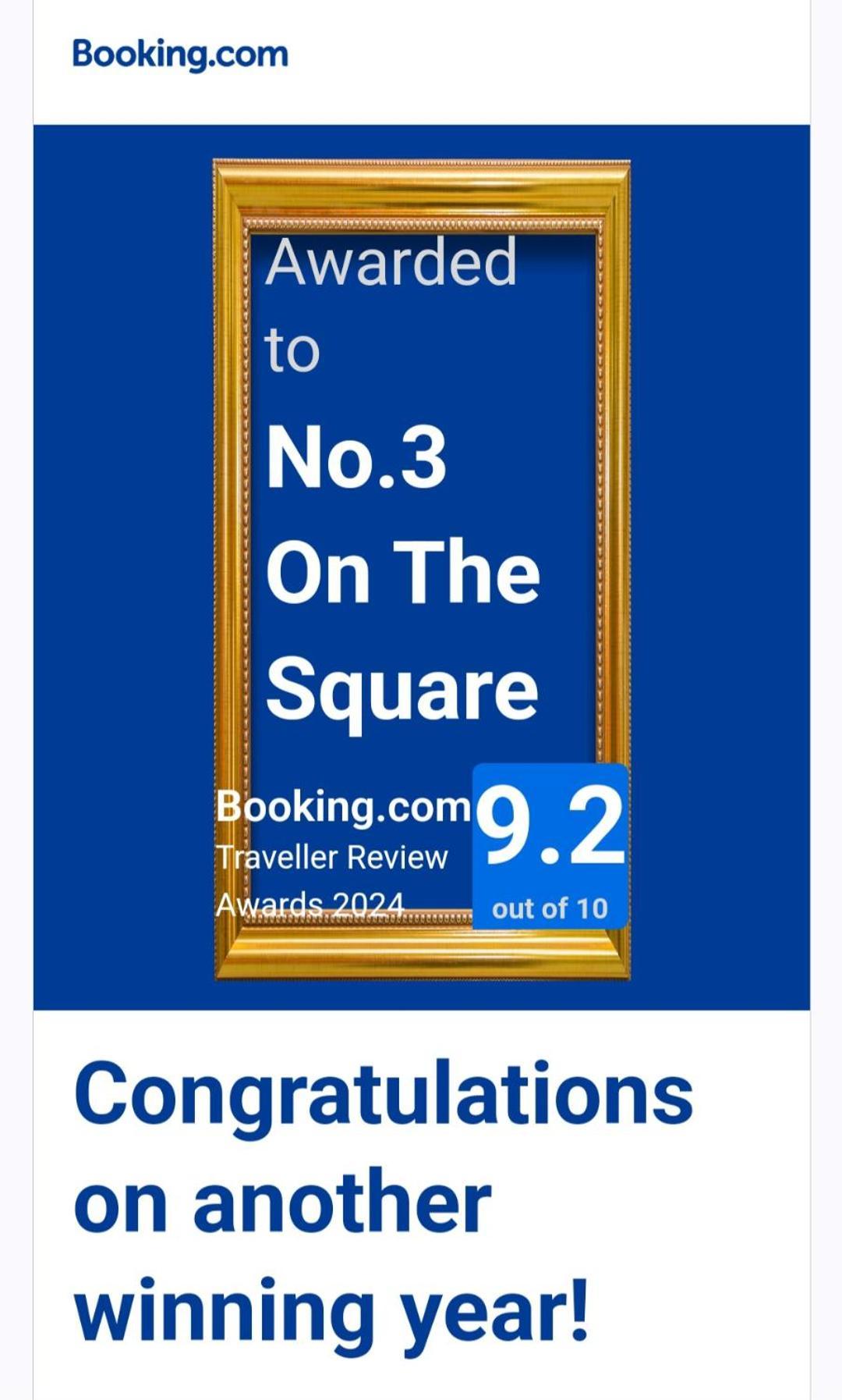 No.3 On The Square Apartment Боли Стая снимка